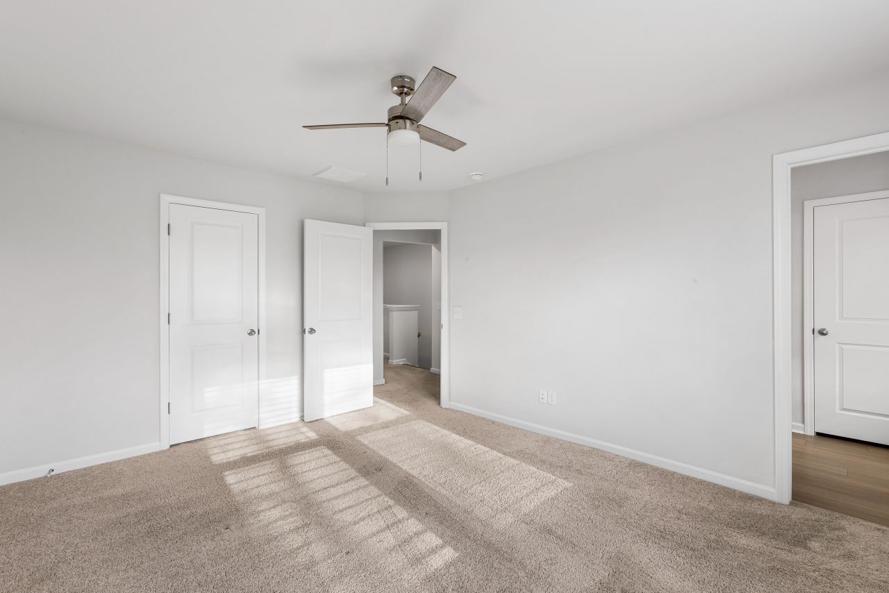 5226 New Palm Court Photo 15