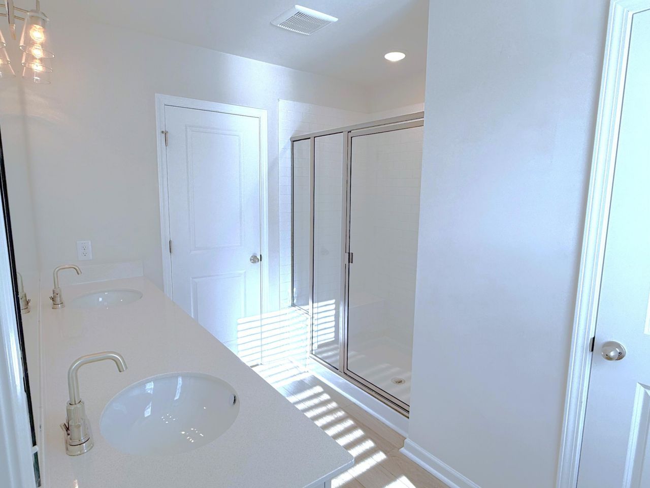 5226 New Palm Court Photo 17