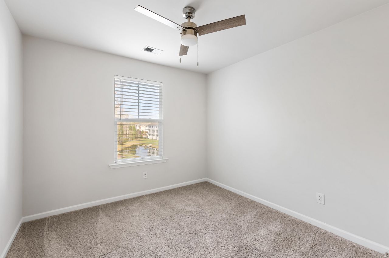 5226 New Palm Court Photo 19