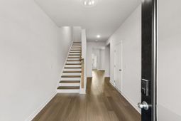 5226 New Palm Court photo 4