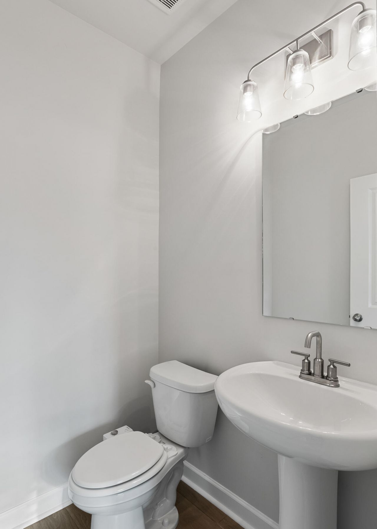 5226 New Palm Court Photo 5