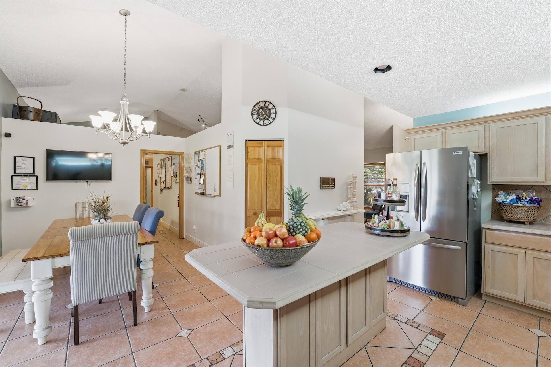 180 Elaine Road, West Palm Beach, FL 33415 Photo