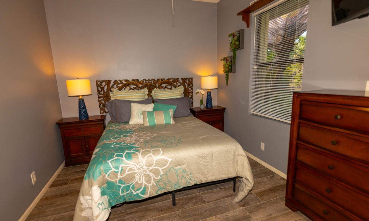 180 Elaine Road, West Palm Beach, FL 33415 Photo