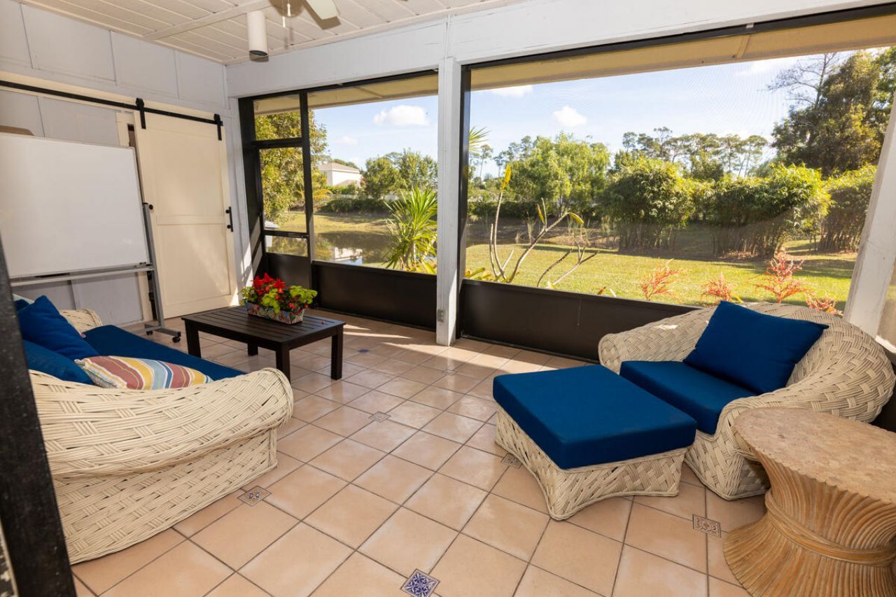 180 Elaine Road, West Palm Beach, FL 33415 Photo