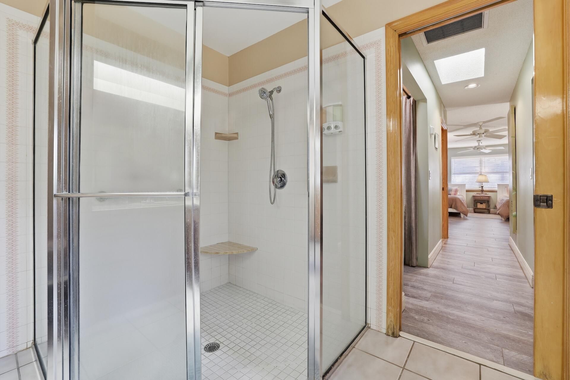 180 Elaine Road, West Palm Beach, FL 33415 Photo