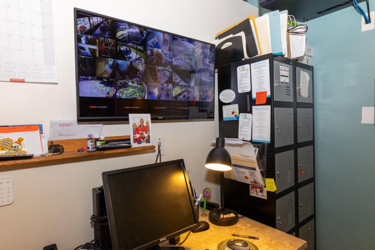 180 Elaine Road, West Palm Beach, FL 33415 Photo