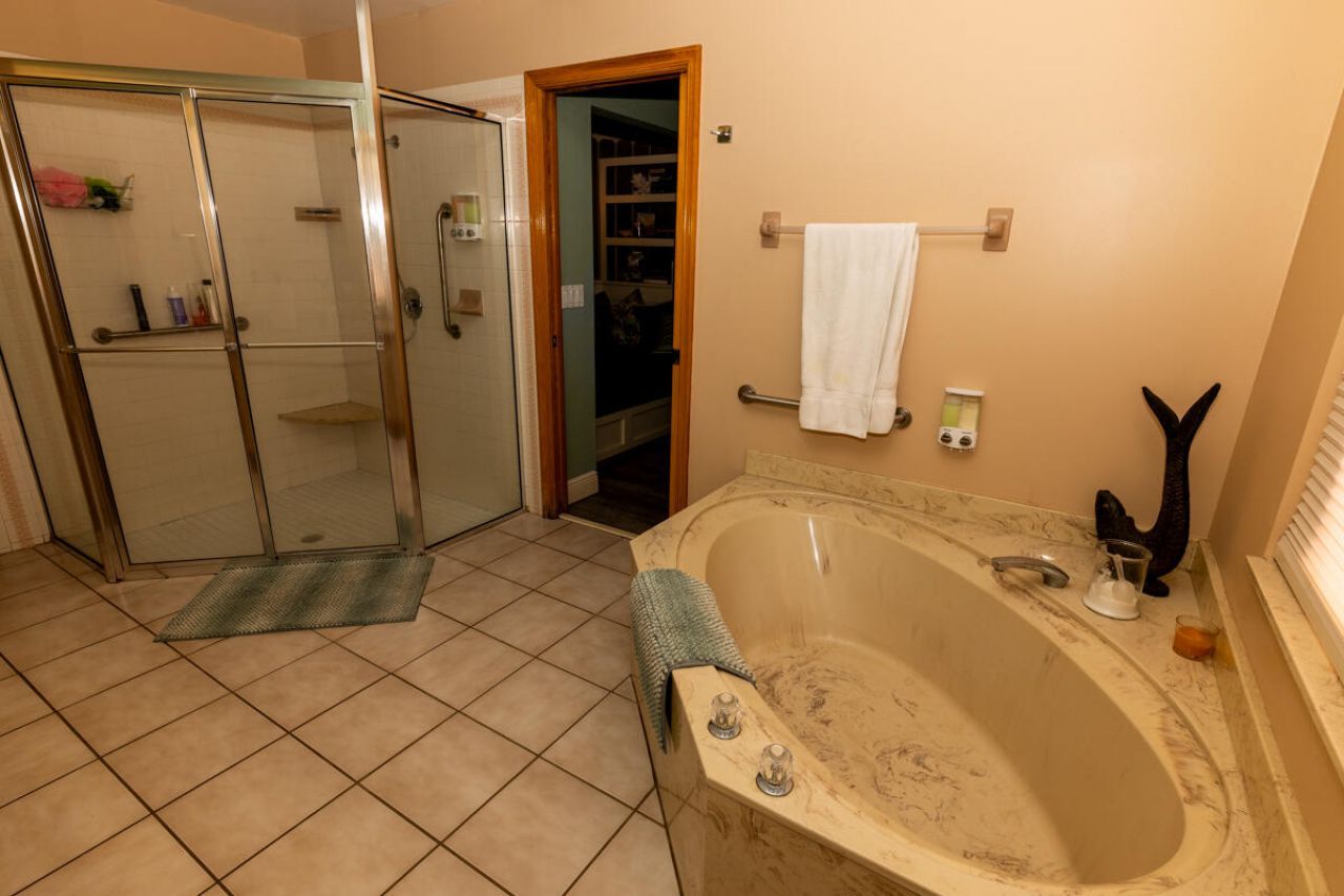 180 Elaine Road, West Palm Beach, FL 33415 Photo