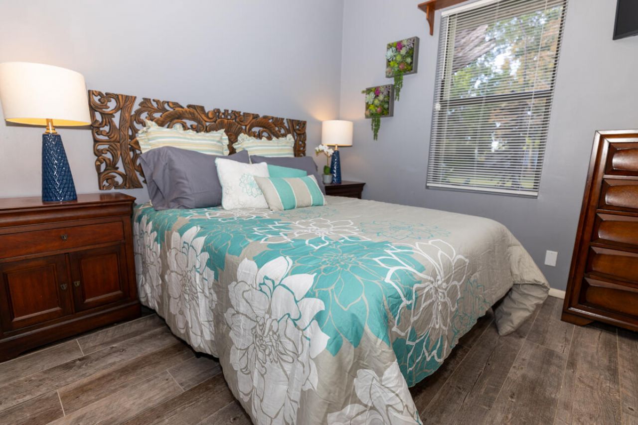 180 Elaine Road, West Palm Beach, FL 33415 Photo