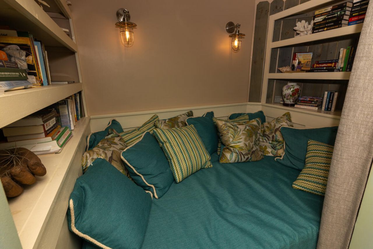 180 Elaine Road, West Palm Beach, FL 33415 Photo