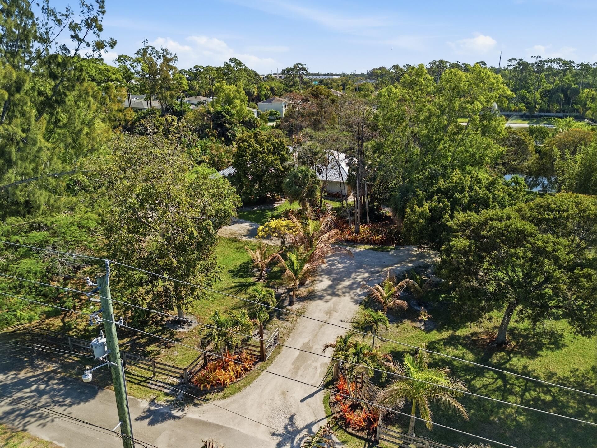 180 Elaine Road, West Palm Beach, FL 33415 Photo