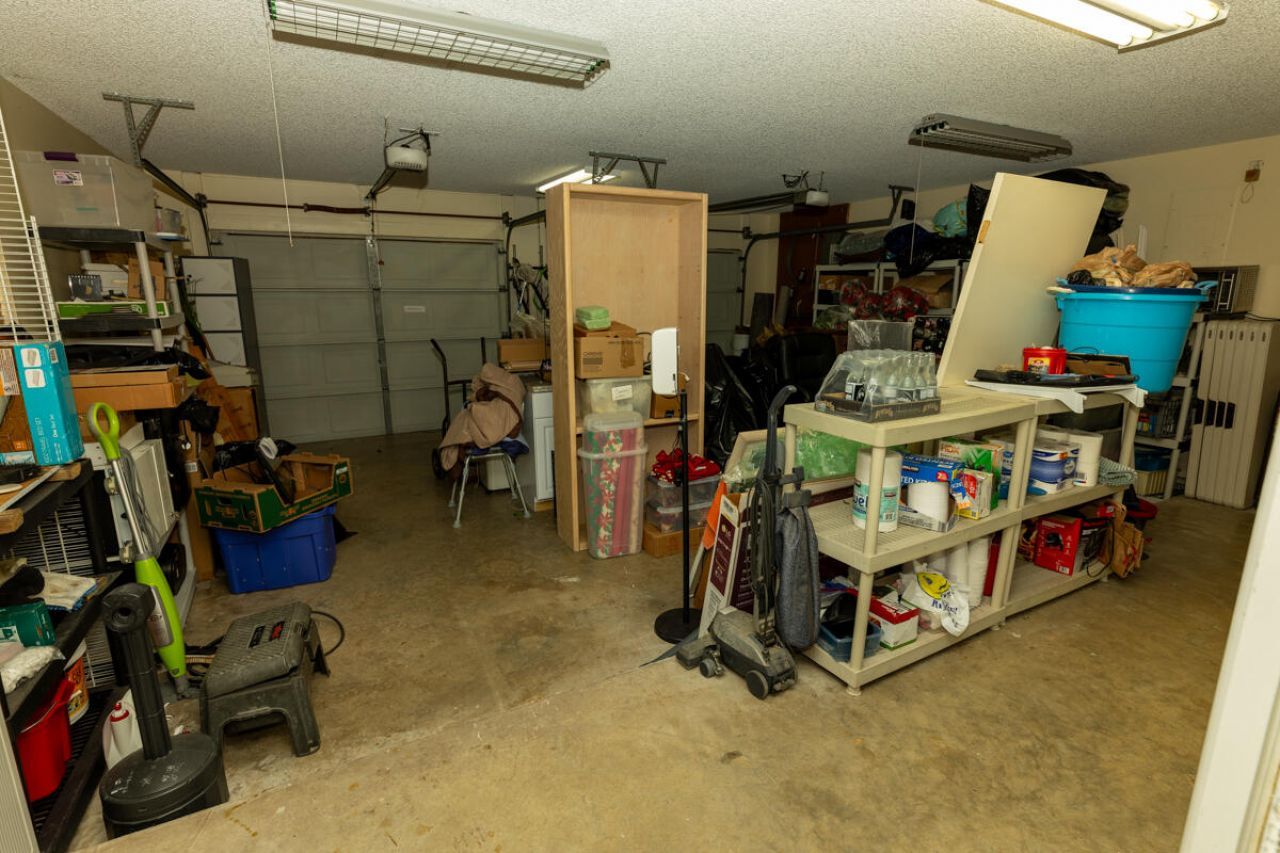 180 Elaine Road, West Palm Beach, FL 33415 Photo