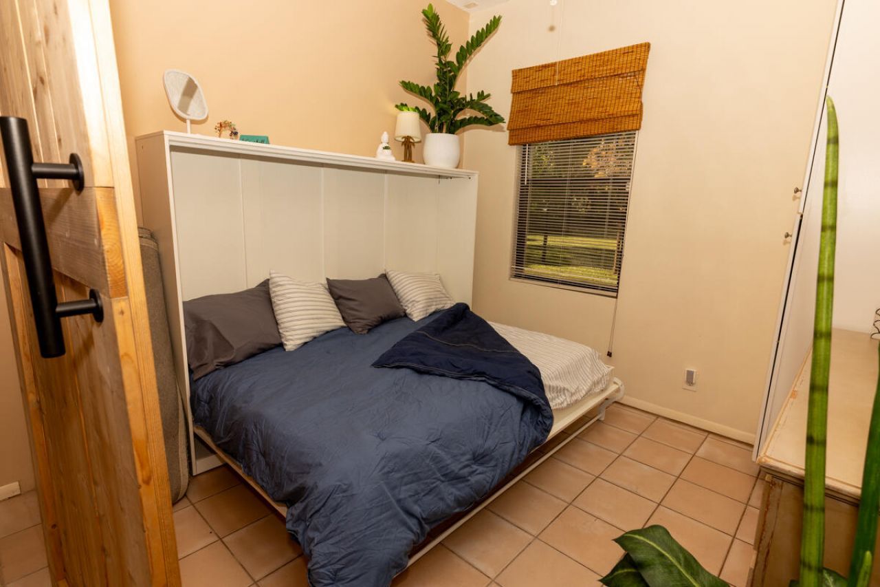 180 Elaine Road, West Palm Beach, FL 33415 Photo