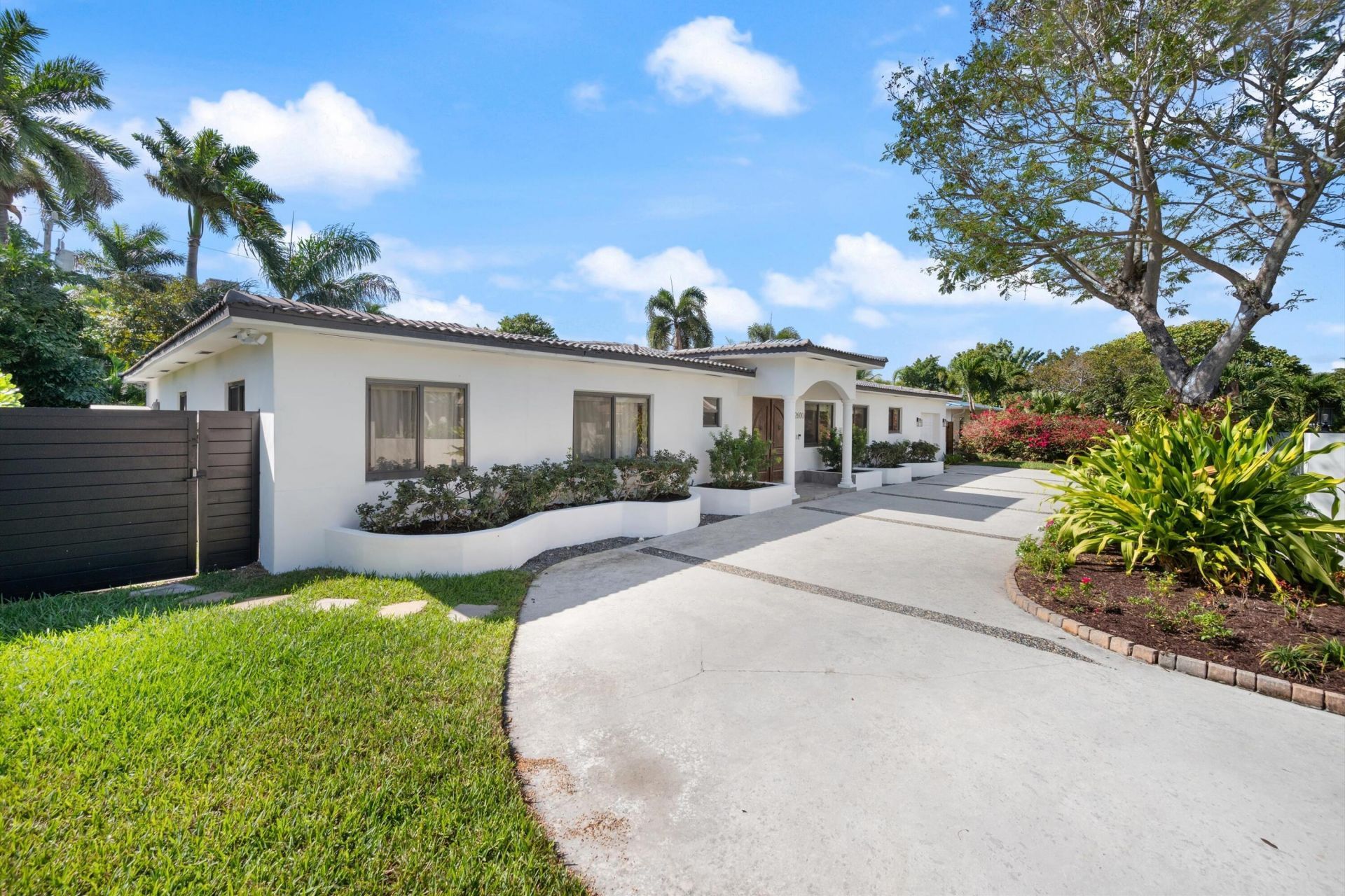 2600 Yacht Club Boulevard, Fort Lauderdale, FL 33304 Photo