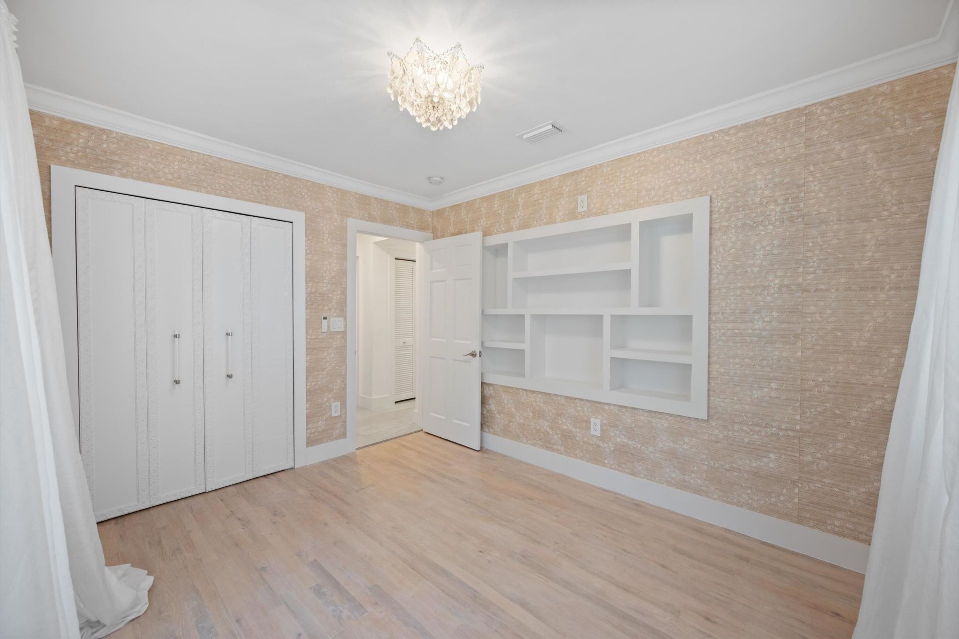 2600 Yacht Club Boulevard, Fort Lauderdale, FL 33304 Photo