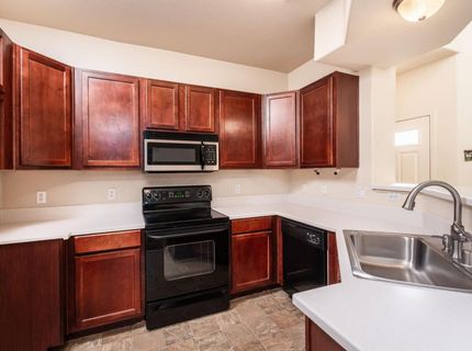 1900 Danbrook Dr #326, Unit 326, Sacramento, CA 95835 Photo