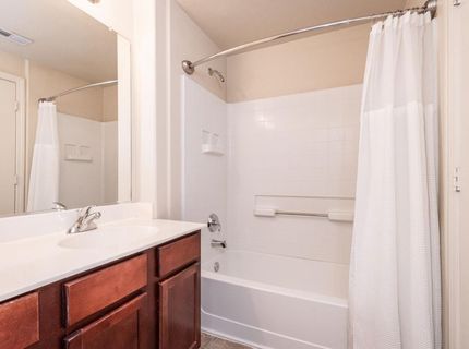 1900 Danbrook Dr #326, Unit 326, Sacramento, CA 95835 Photo