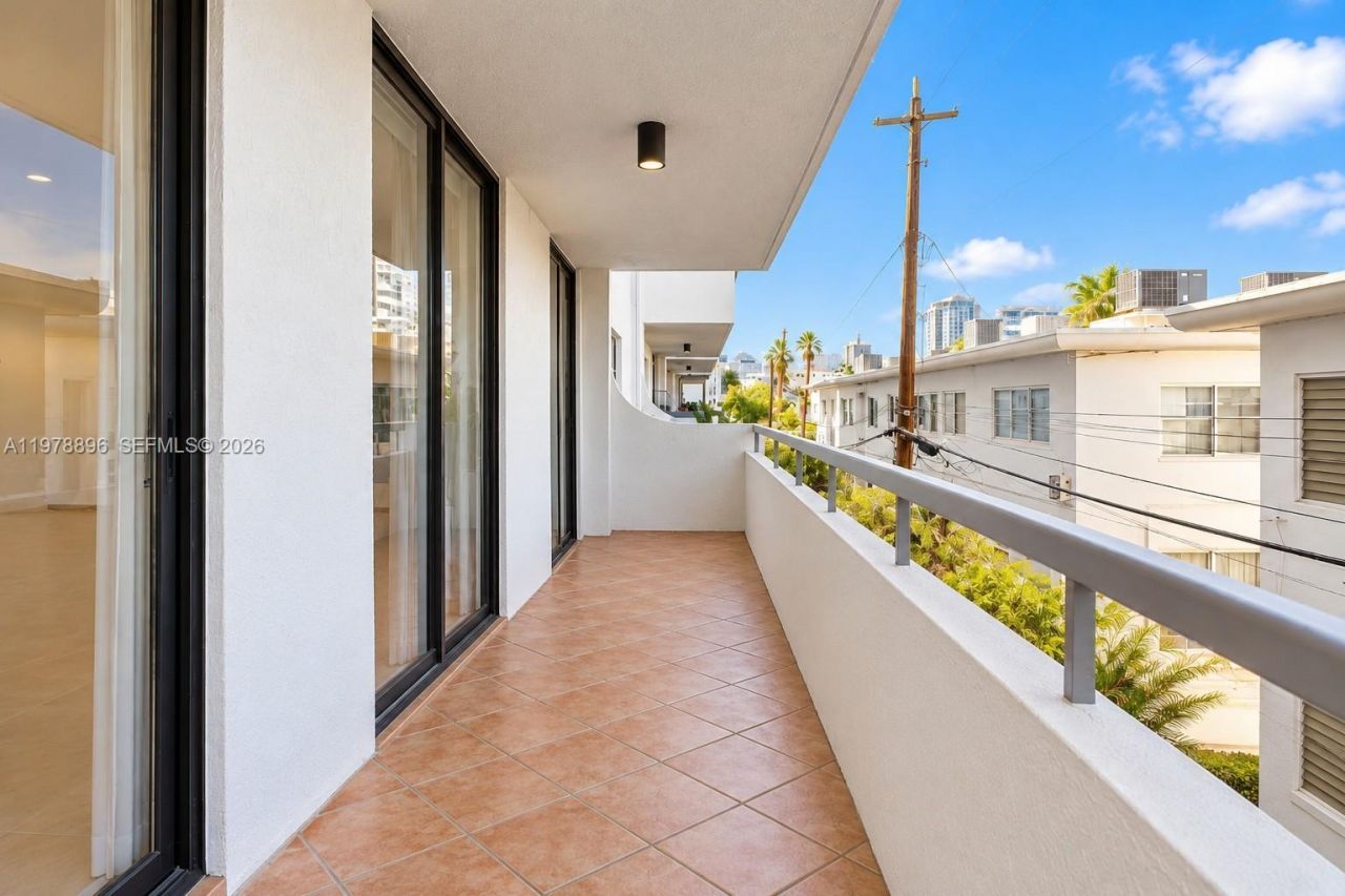7300 Wayne Ave, Unit 217, Miami Beach, FL 33141 Photo