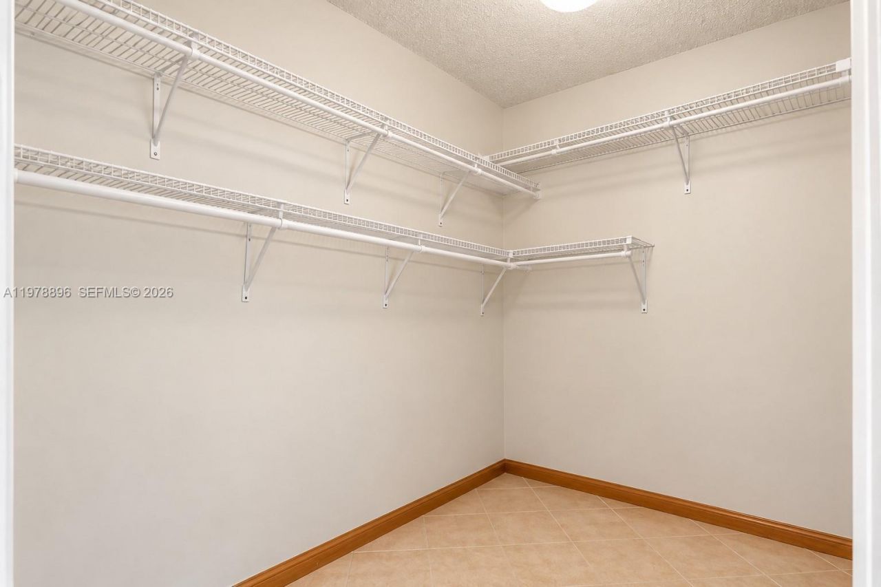 7300 Wayne Ave, Unit 217, Miami Beach, FL 33141 Photo