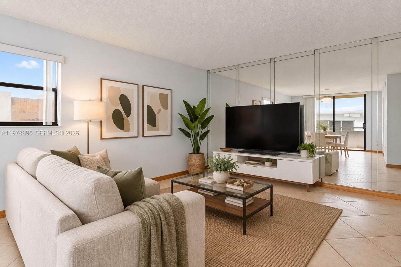 7300 Wayne Ave, Unit 217, Miami Beach, FL 33141 Photo