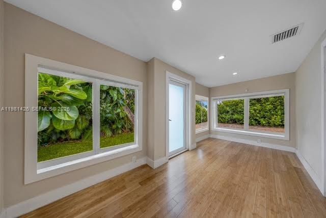 1675 NW 2nd St , Miami, FL 33125 Photo