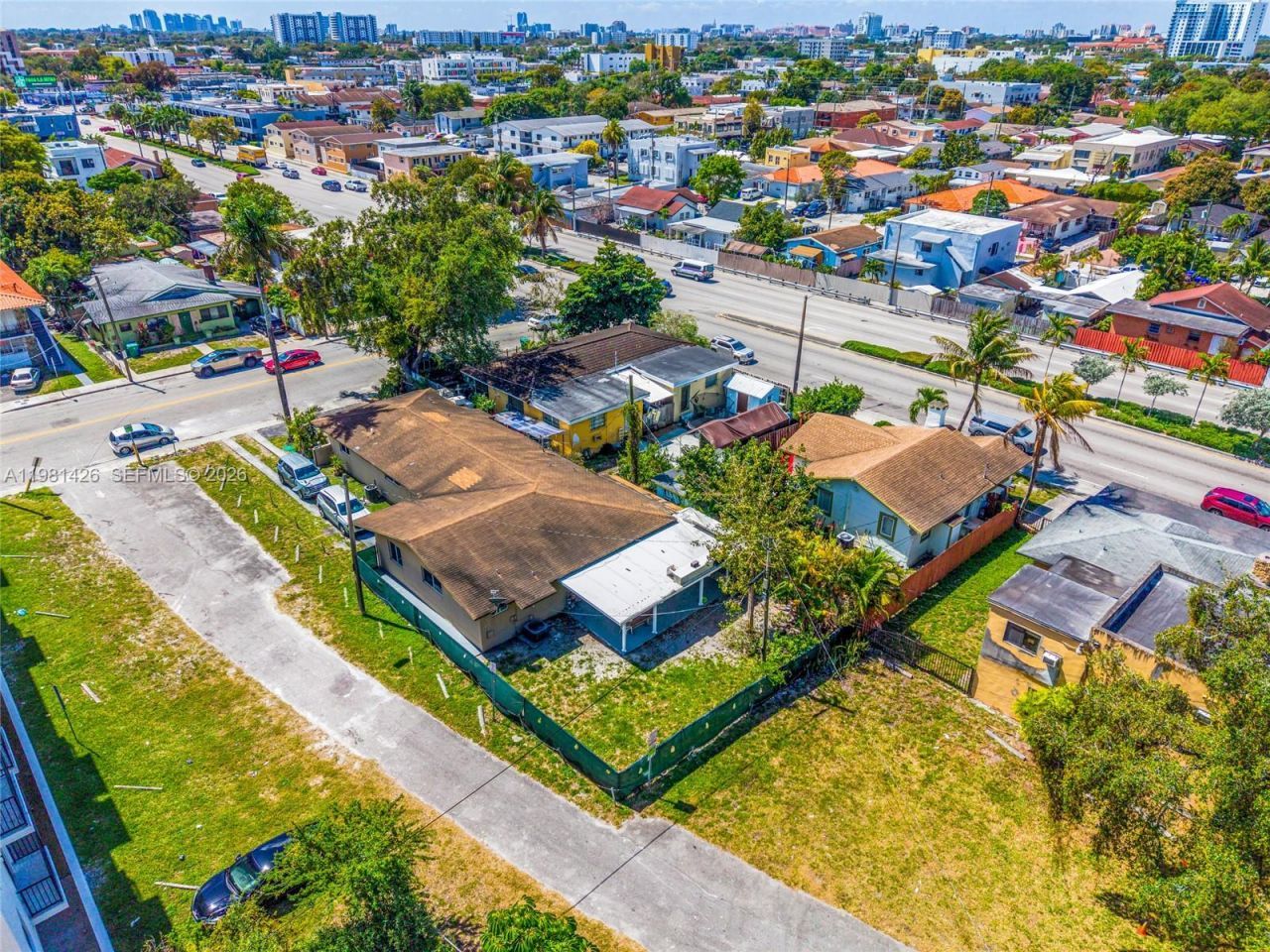 1675 NW 2nd St , Miami, FL 33125 Photo