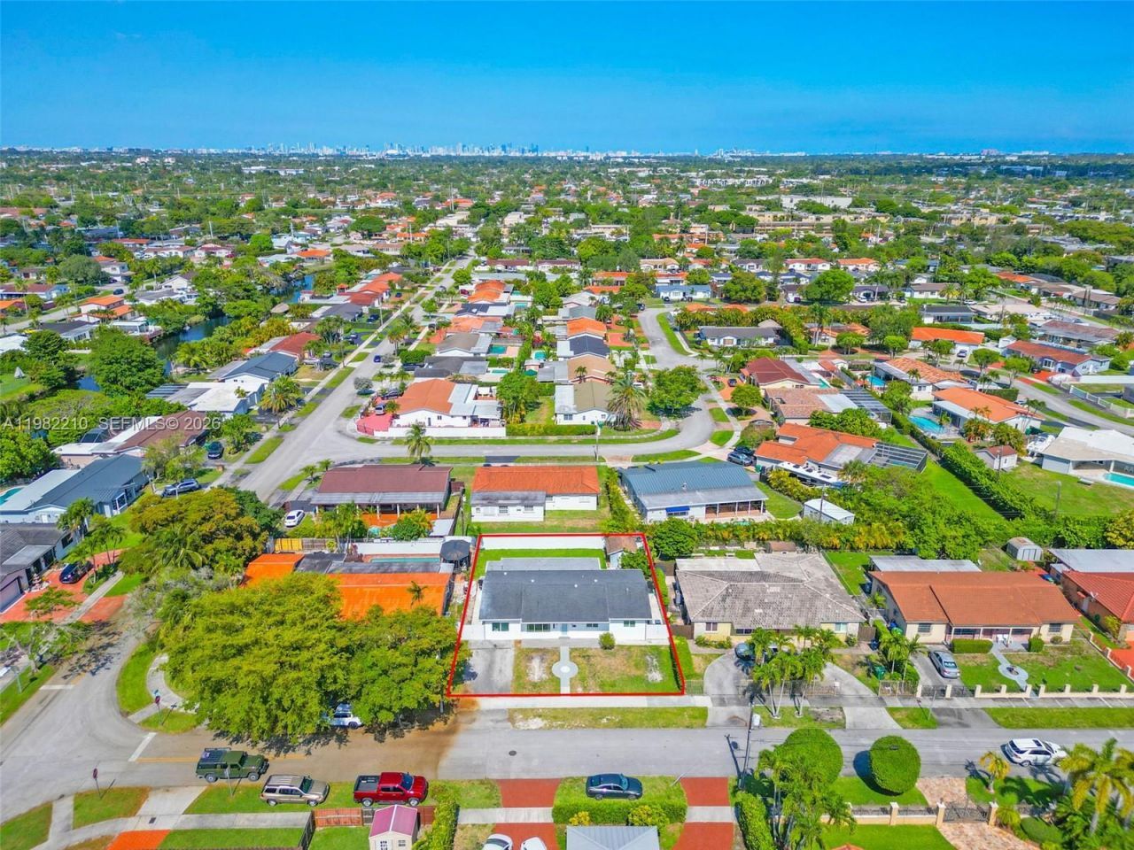 2023 SW 99th Ave, Miami, FL 33165 Photo