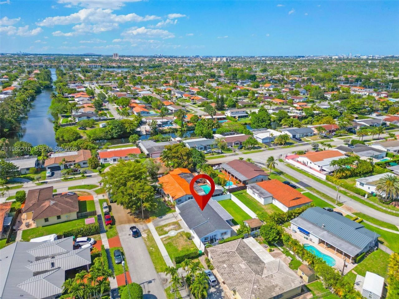 2023 SW 99th Ave, Miami, FL 33165 Photo