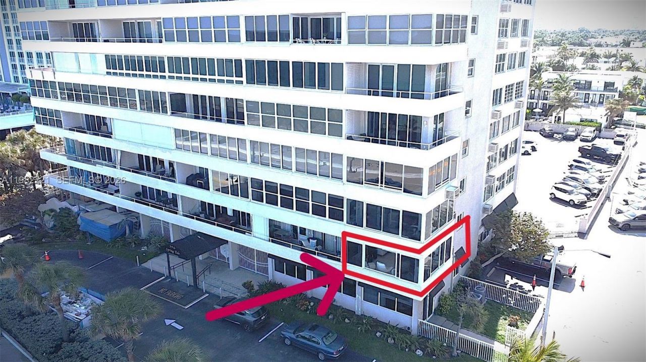 345 N Fort Lauderdale Beach Blvd , Unit 202, Fort Lauderdale, FL 33304 Photo