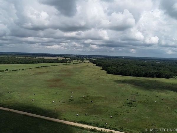 000 N Wade Road, Bennington, OK 74723