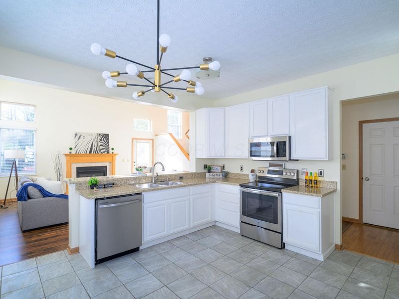 9339 Prestwick Green Drive, Columbus, OH 43240 Photo 17