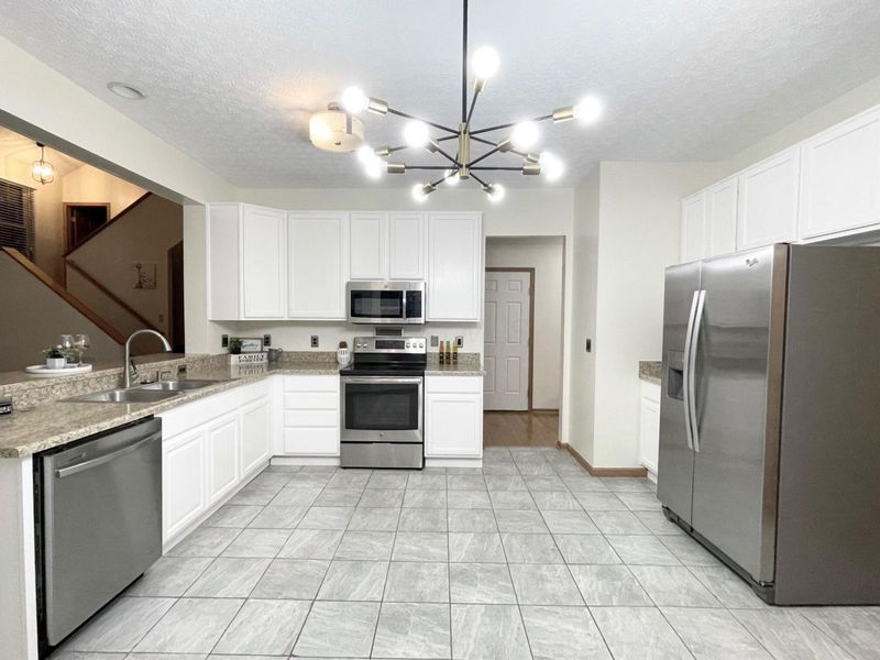 9339 Prestwick Green Drive, Columbus, OH 43240 Photo 21