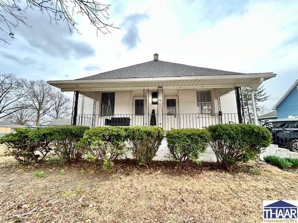 622 S 9th Street, Clinton, IN 47842