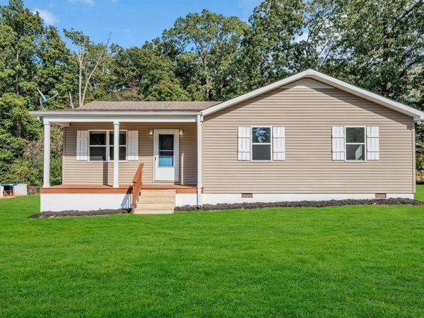 145B Michelle Ln, Winchester, TN 37398