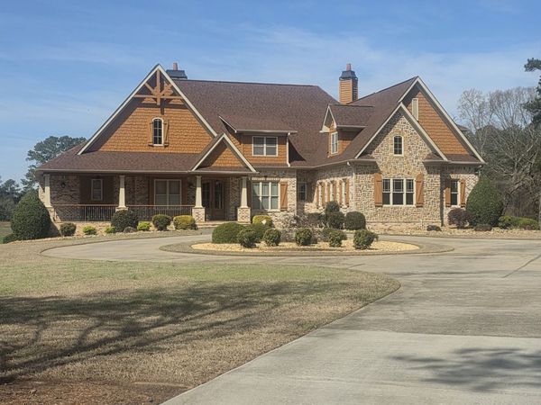 1202 Red Oak Drive, Monroe, GA 30655