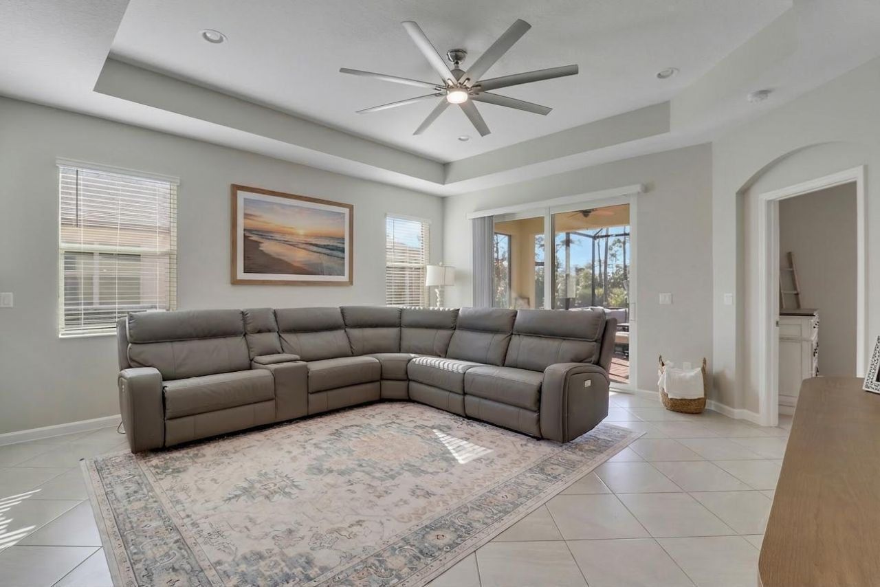 10894 SW Winding Lakes Circle, Port Saint Lucie, FL 34987 Photo
