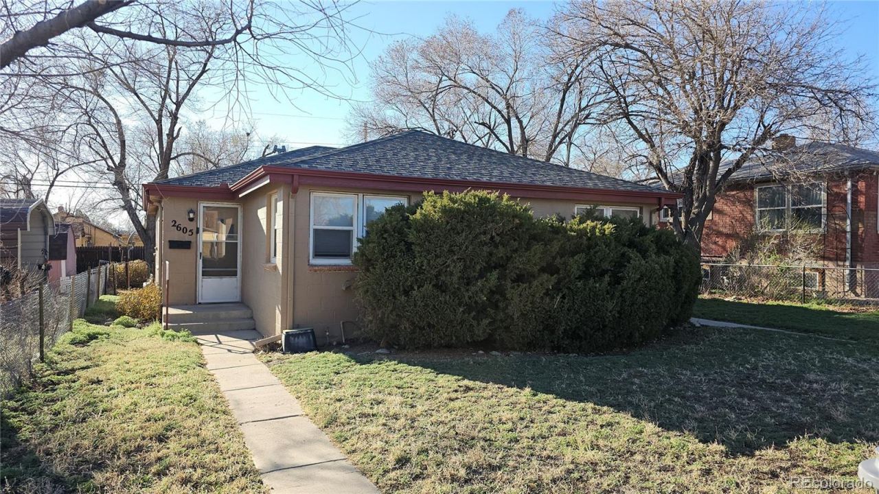 2605 Cheyenne Avenue, Unit 2607, Pueblo, CO 81003 Main Photo