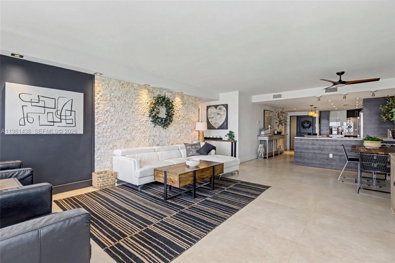 3111 N Ocean Dr, Unit 1612, Hollywood, FL 33019 Photo