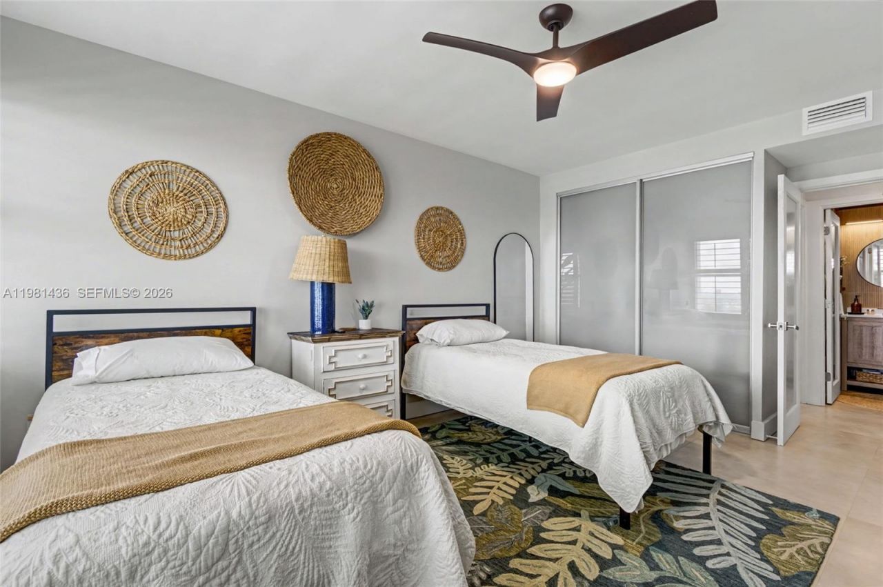 3111 N Ocean Dr, Unit 1612, Hollywood, FL 33019 Photo