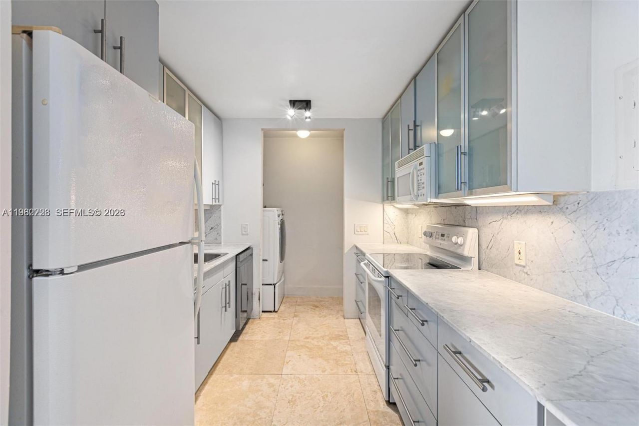 780 NE 69th St, Unit 2503, Miami, FL 33138 Photo