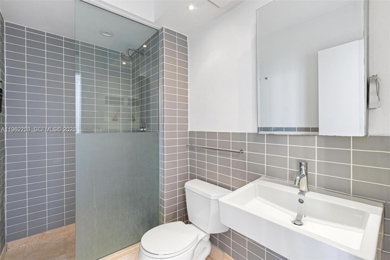 780 NE 69th St, Unit 2503, Miami, FL 33138 Photo