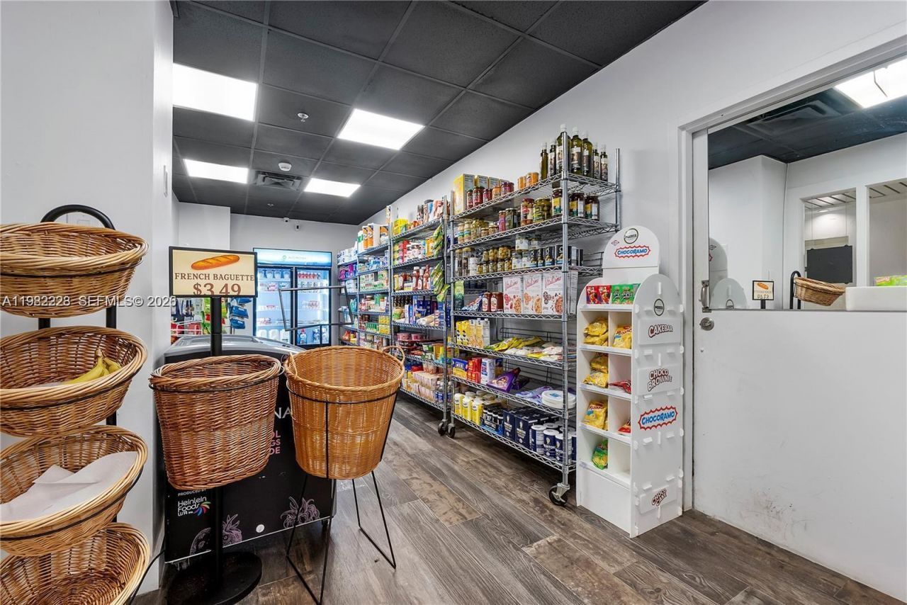 780 NE 69th St, Unit 2503, Miami, FL 33138 Photo