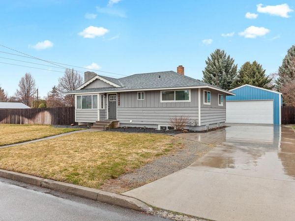13207 E Boone Ave, Spokane, WA 99216