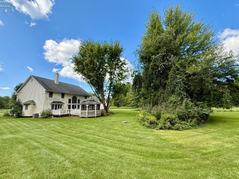 52808 North Ridge Road, Vermilion, OH 44089 Photo 6