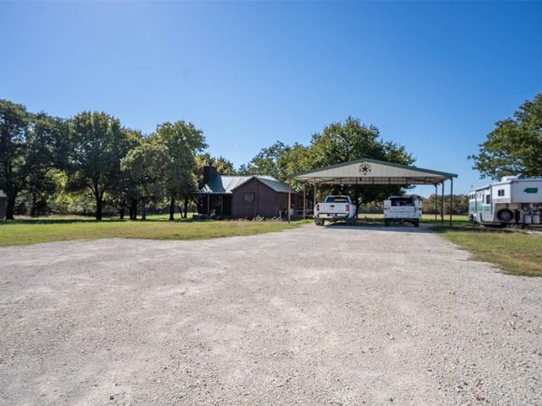 1293 Hcr 1425, Covington, TX 76636