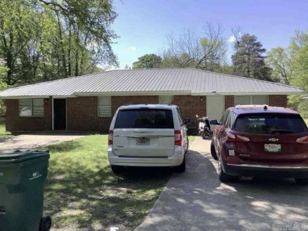 4310/4312 W Burnett Street, Pine Bluff, AR 71601