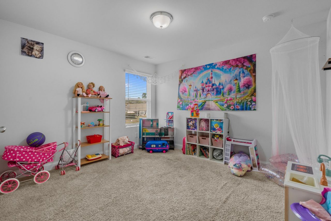 2064 Hazlette Loop Photo 32