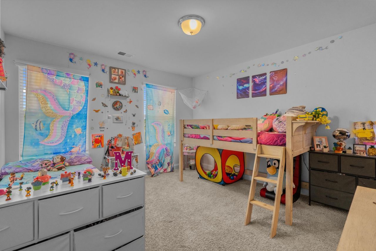 2064 Hazlette Loop Photo 34