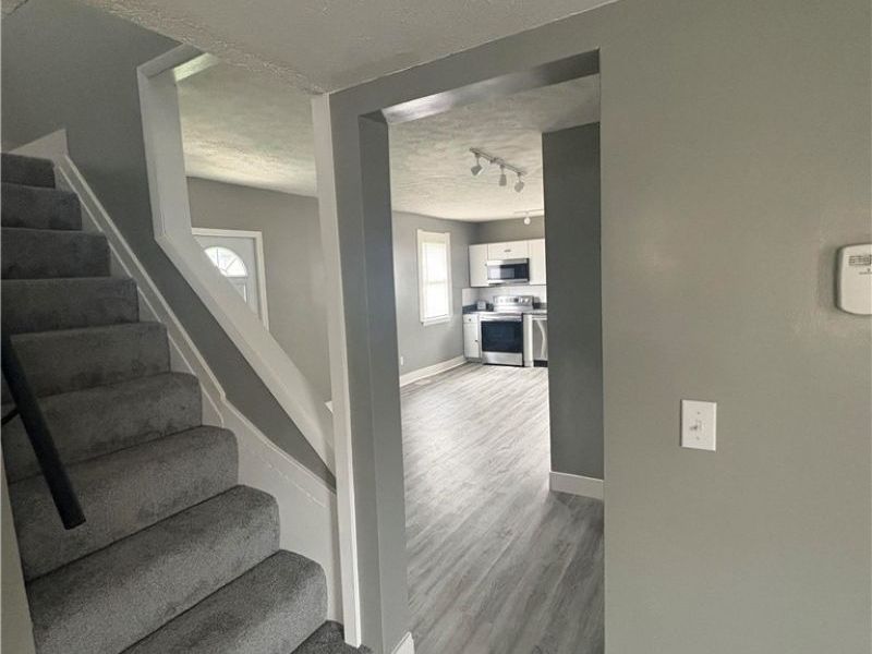 646 W Highland Avenue, Ravenna, OH 44266 Photo 2