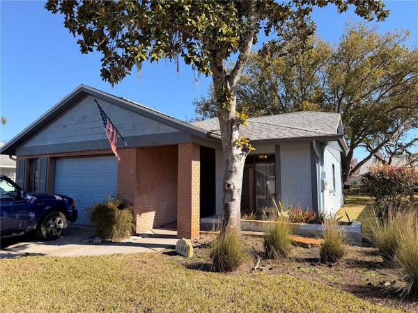 11614 ROSE TREE DRIVE , NEW PORT RICHEY, FL 34654