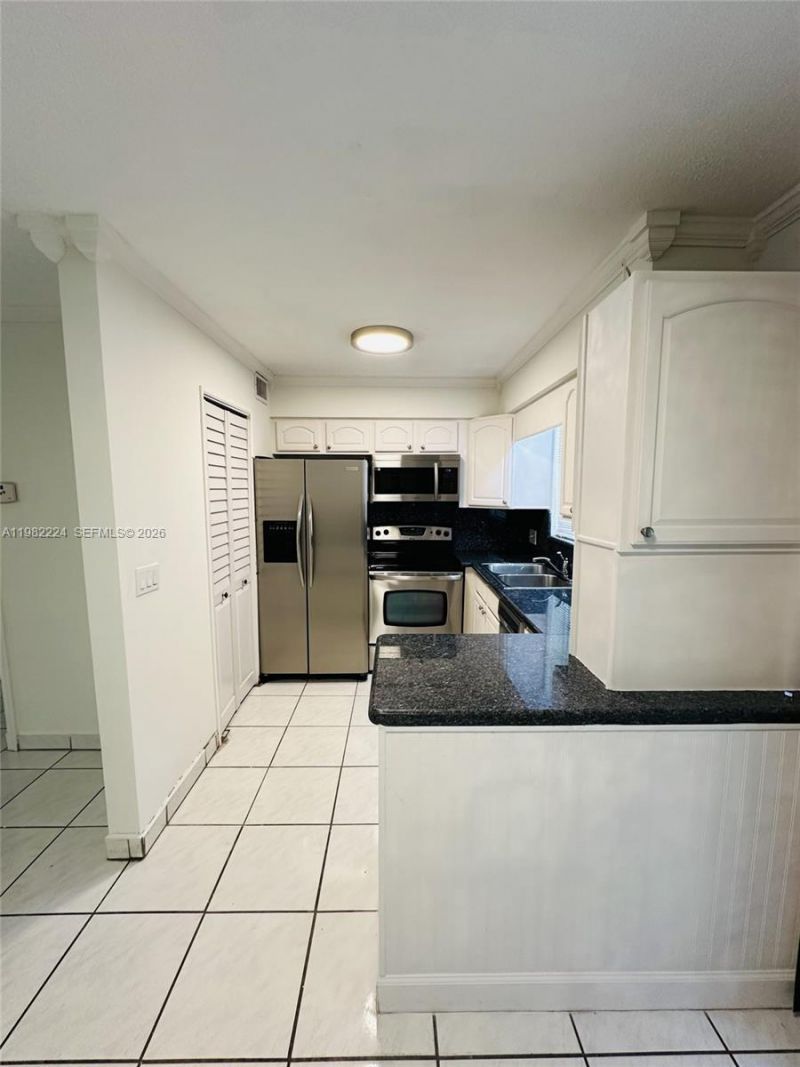 2319 Jackson St, Unit 6, Hollywood, FL 33020 Photo